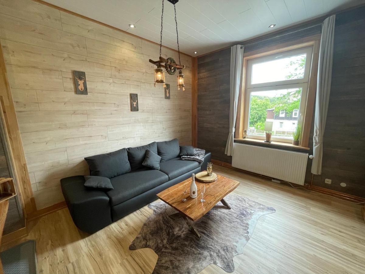 By Hell & Dunkel Appartement *