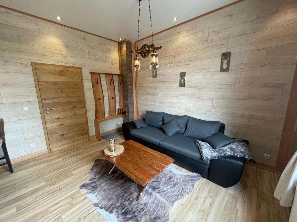 By Hell & Dunkel Appartement